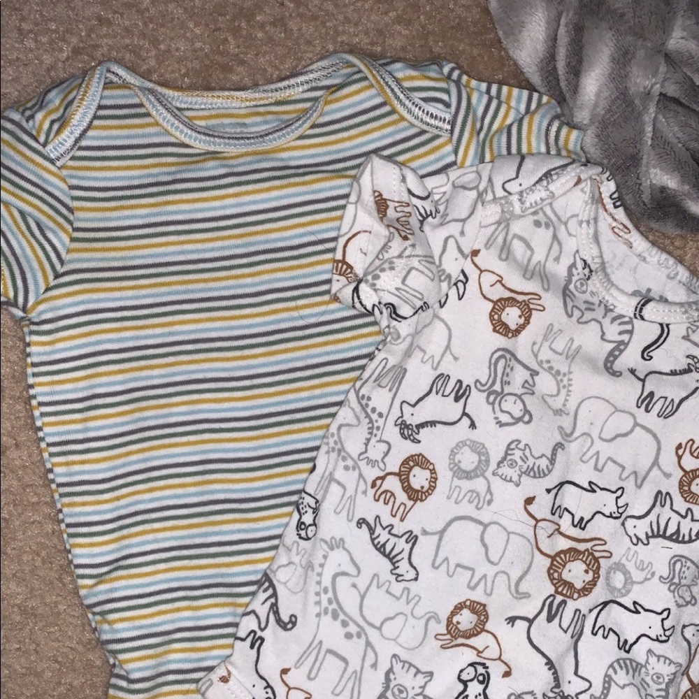 Set of 4 - 6-9 month onesies